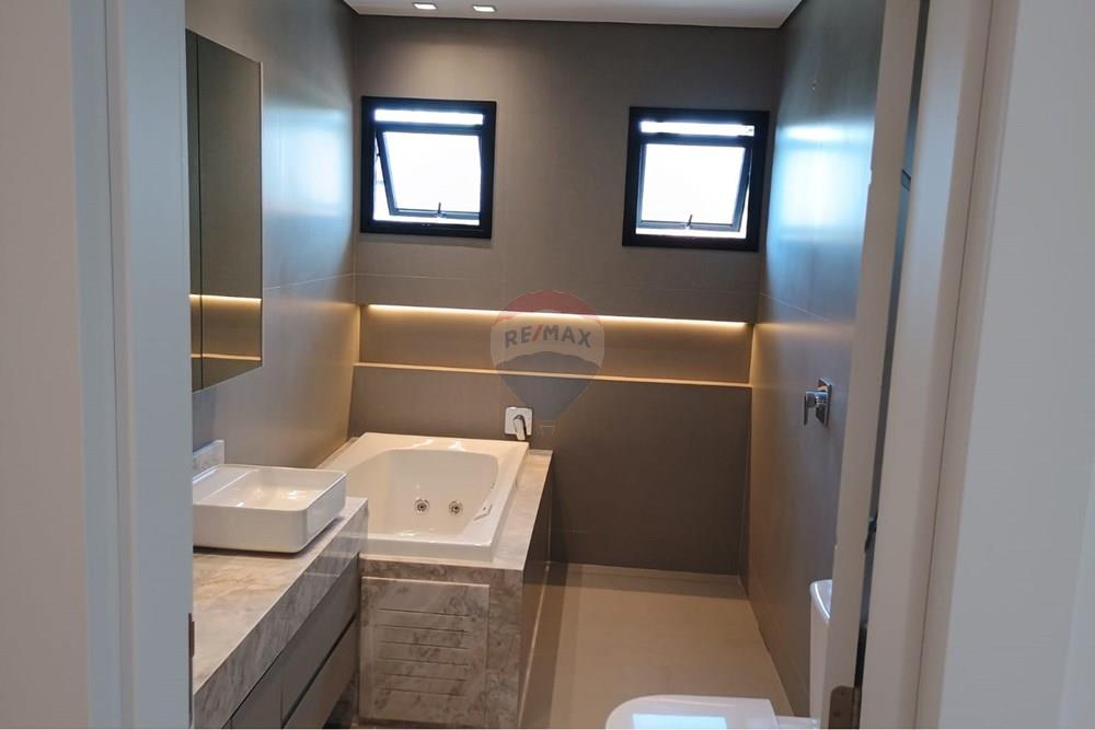 Triplex - Venda - São José dos Pinhais , Paraná - WhatsApp Image 2026-02-09 at 11.31.06.jpeg - 560501018-1