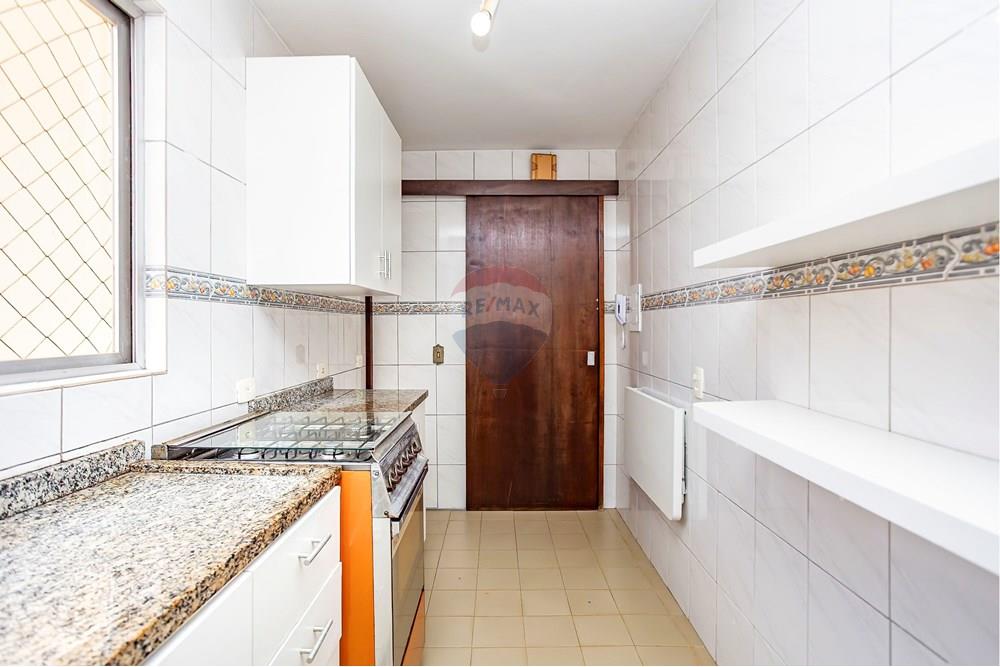 Apartamento à venda com 2 quartos, 65m² - Foto 25