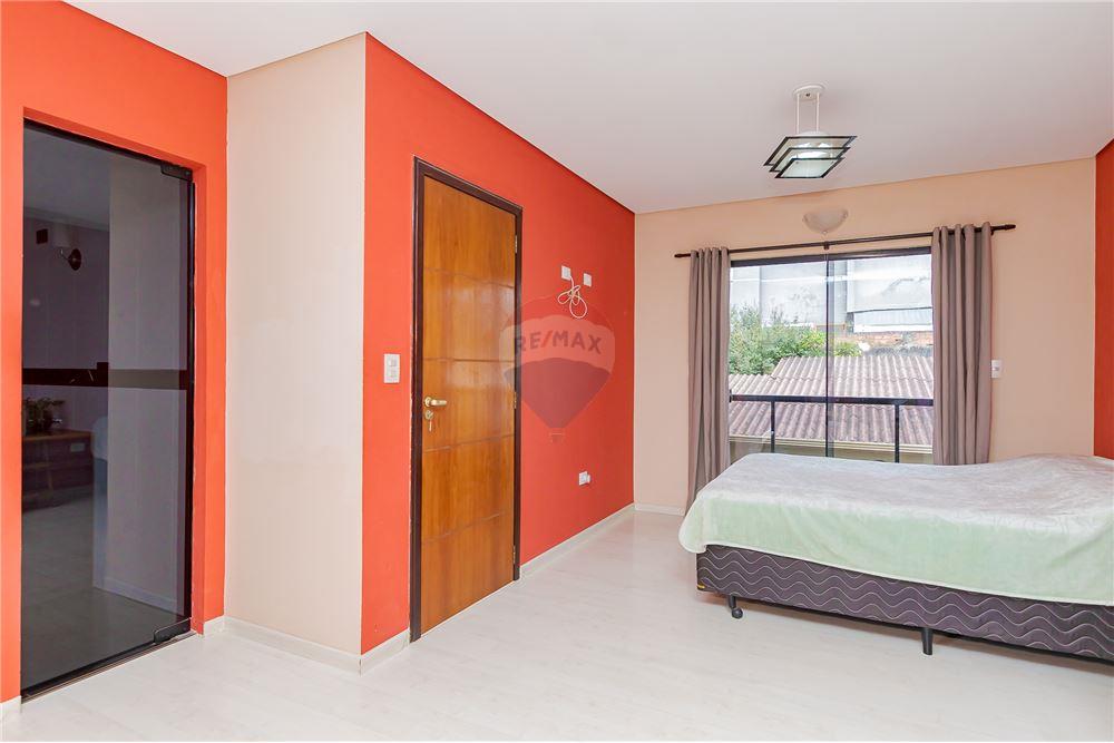 Sobrado à venda com 3 quartos, 210m² - Foto 25