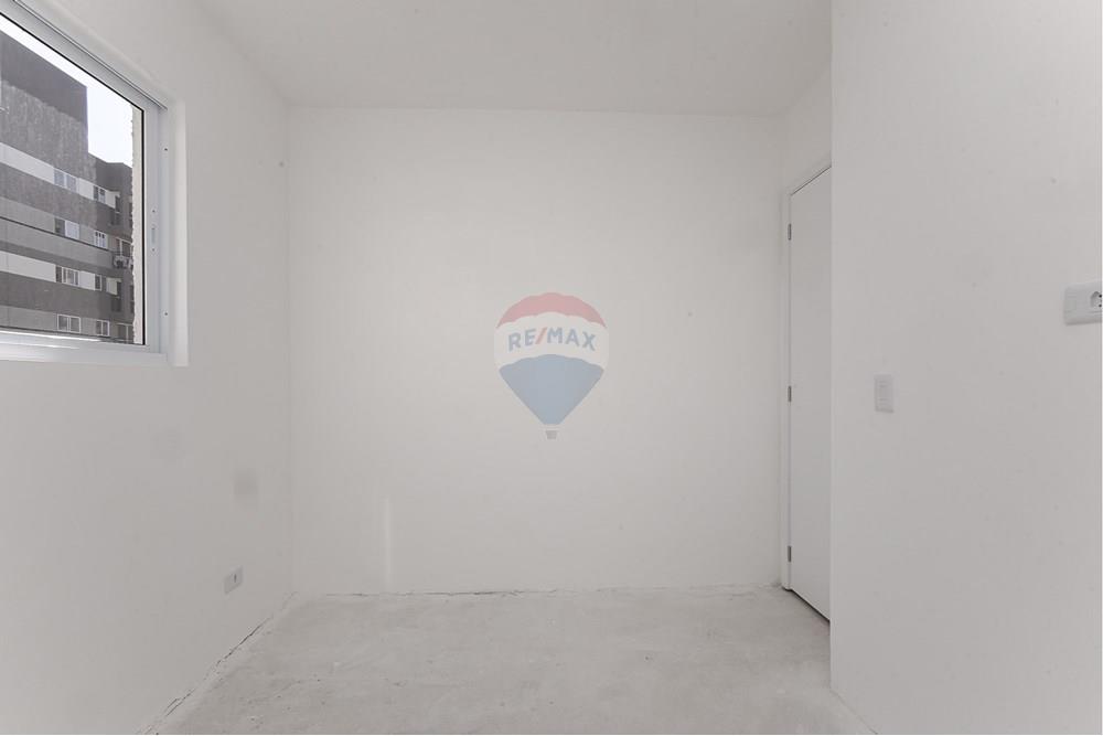 Apartamento à venda com 2 quartos, 44m² - Foto 9