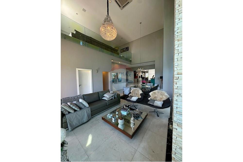 Casa - Venda - Pinhais , Paraná - sala ampla (4).jpg - 560501007-6