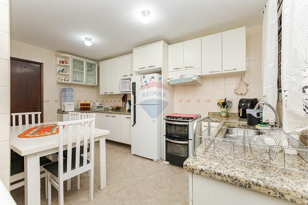 Sobrado - Venda - Curitiba , Paraná - IMG_0041.jpg - 560321142-11