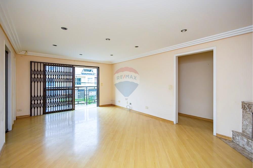 Sobrado - Venda - Curitiba , Paraná - IMG_3416_1.jpg - 560341154-47