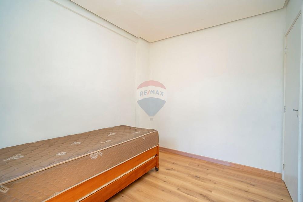 Apartamento à venda com 3 quartos, 98m² - Foto 9