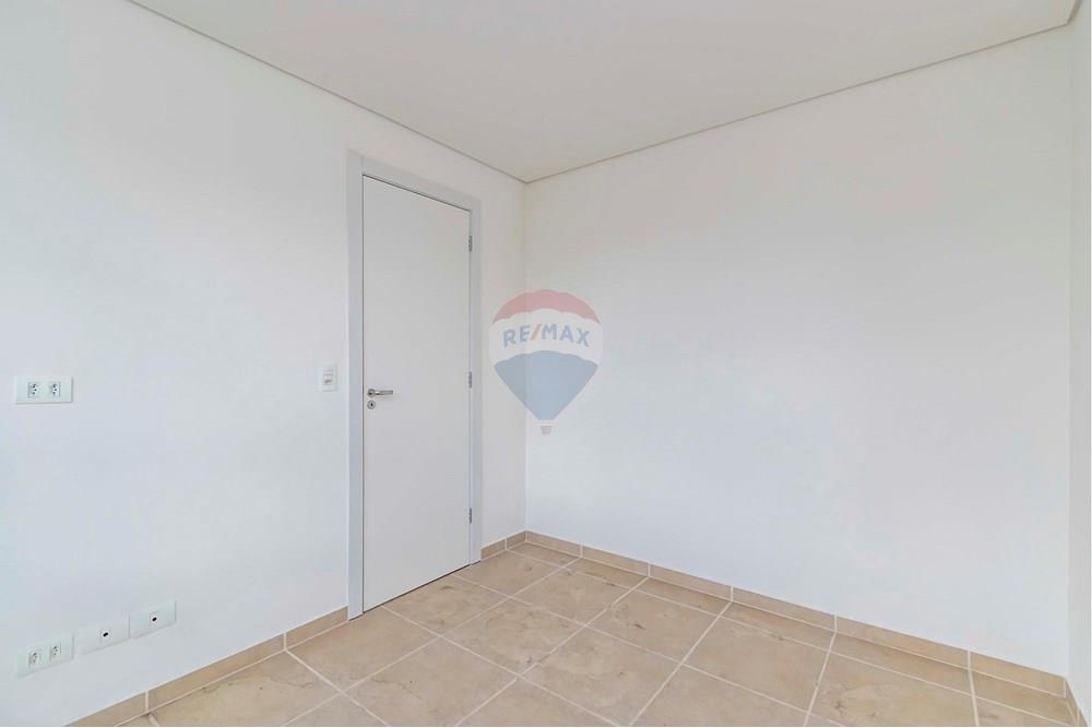 Apartamento à venda com 1 quarto, 27m² - Foto 17