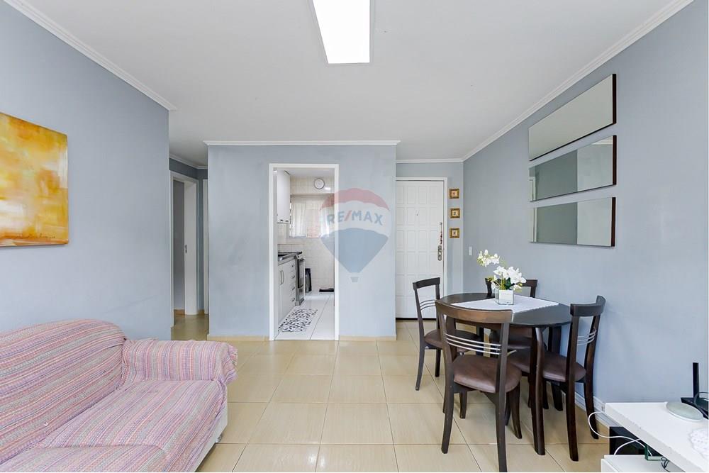 Apartamento à venda com 3 quartos, 55m² - Foto 2