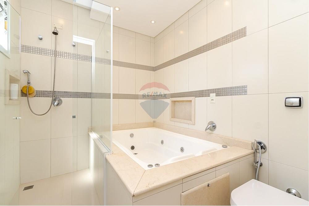 Kuća u nizu - Za prodaju - Curitiba , Paraná - IMG_8954.jpg - 560321114-24