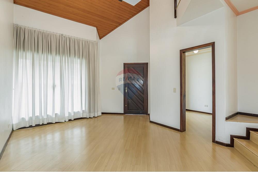 Sobrado - Venda - Curitiba , Paraná - rua Hellen Keller 418-11.jpg - 560331069-73