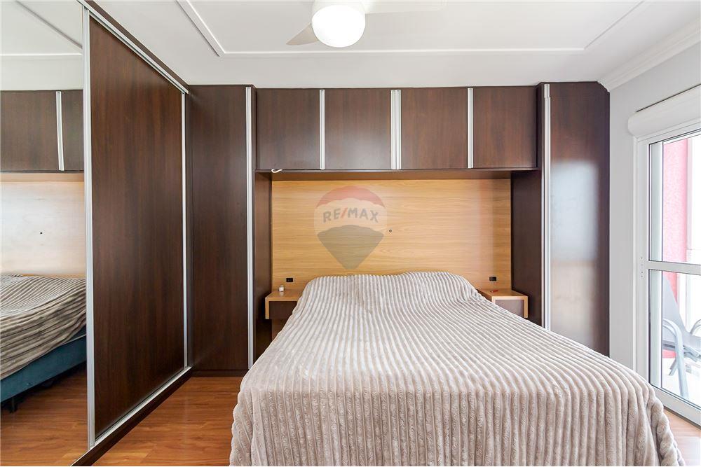 Sobrado - Venda - Curitiba , Paraná - 12 - 560321142-5