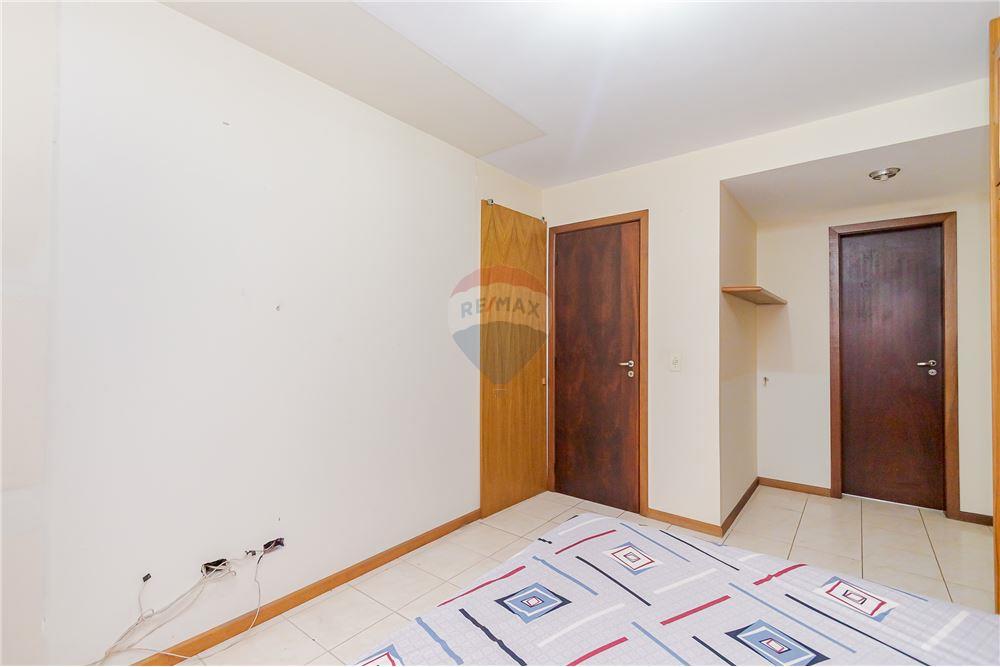 Sobrado - Venda - Curitiba , Paraná - 23 - 560251041-20