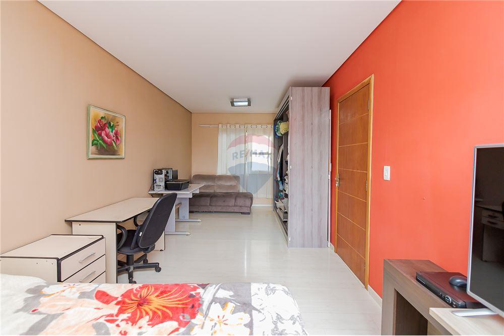 Sobrado à venda com 3 quartos, 210m² - Foto 18