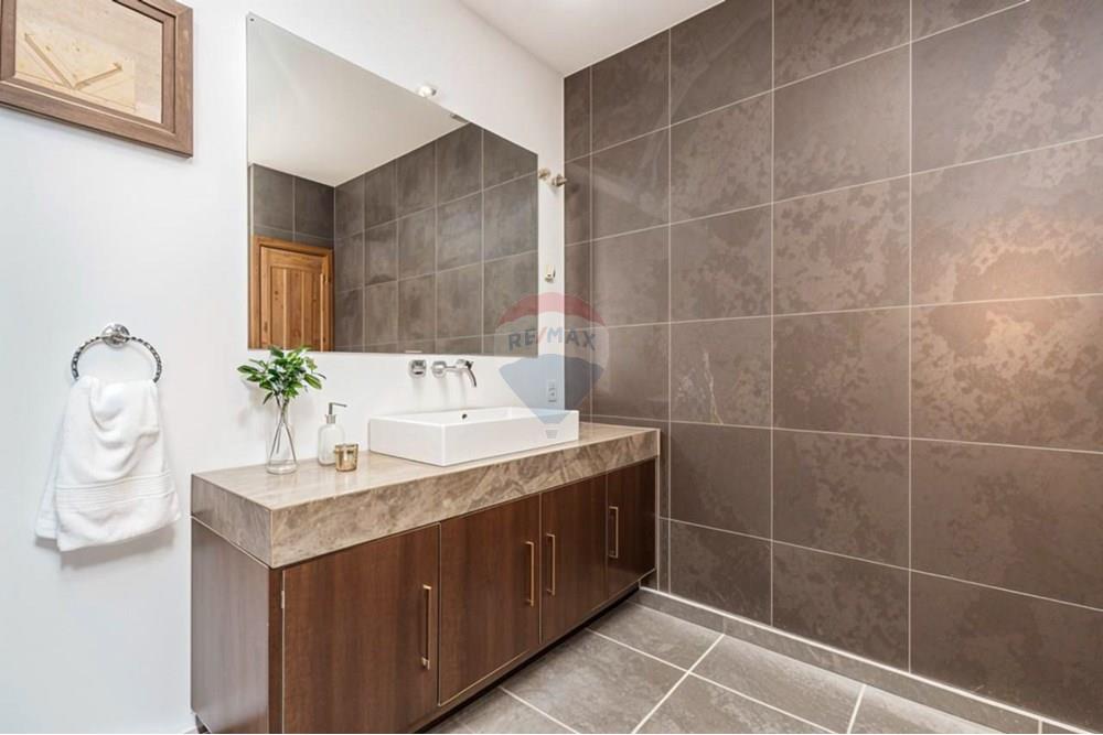 Casa - Venda - Curitiba , Paraná - WhatsApp Image 2025-10-11 at 08.10.59.jpeg - 560341197-11