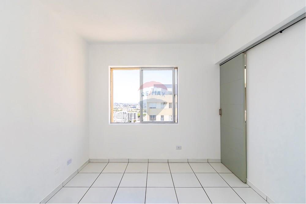 Apartamento - Venda - Curitiba , Paraná - IMG_4659_1.jpg - 560321090-48