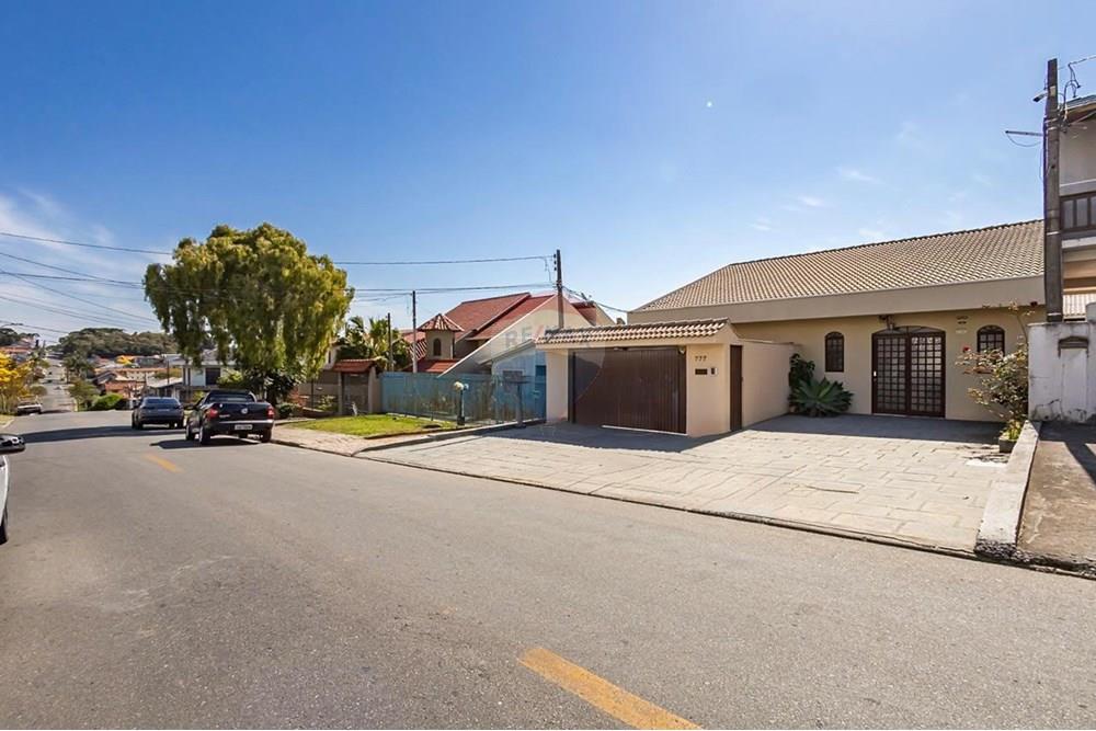 Casa - Venda - Curitiba , Paraná - Frente da casa principal 59.jpg - 560431040-2