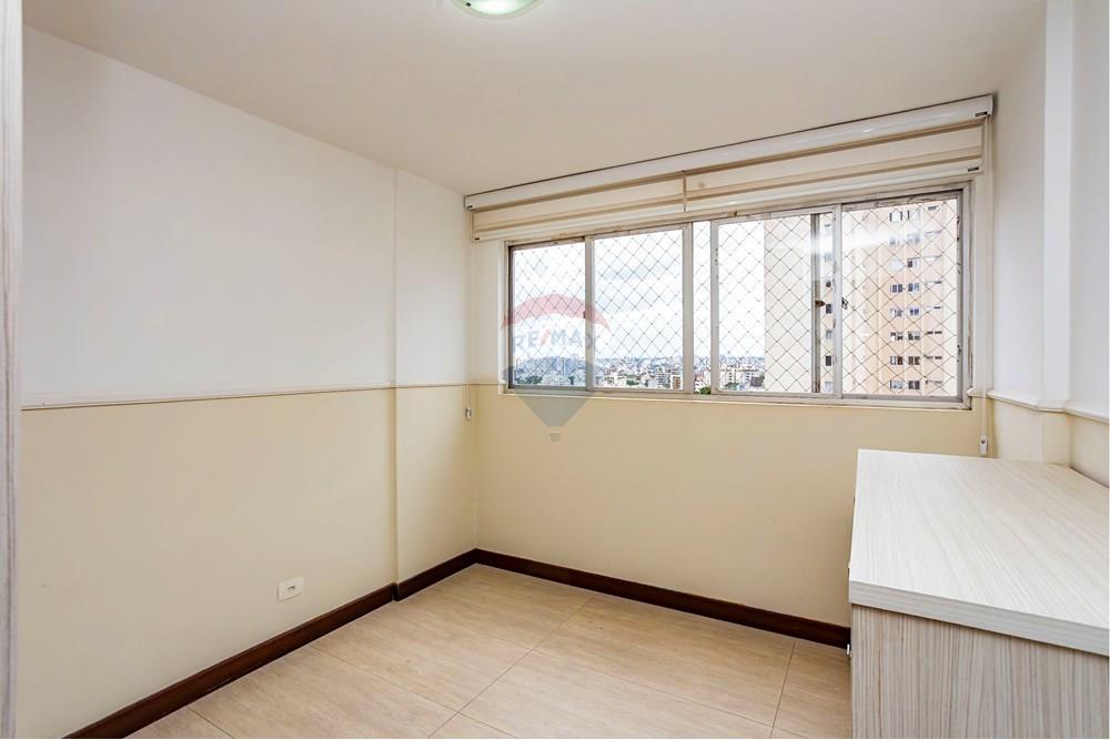 Apartamento à venda com 2 quartos, 65m² - Foto 9