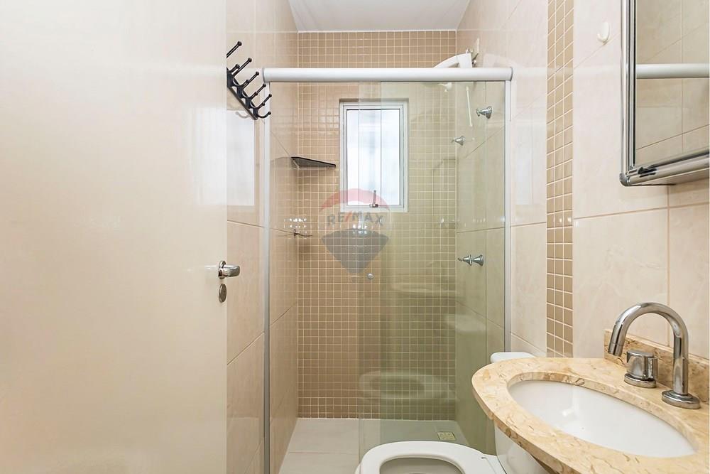 Sobrado - Venda - Curitiba , Paraná - 37 Banheiro suite.jpg - 560341137-9