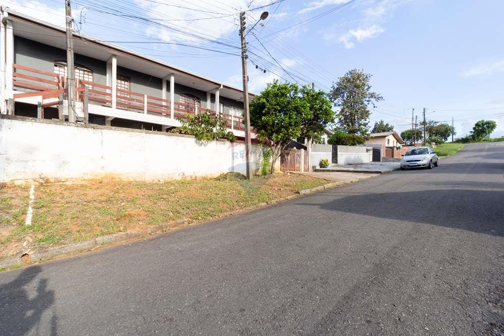 Sobrado à venda com 3 quartos, 400m² - Foto 7