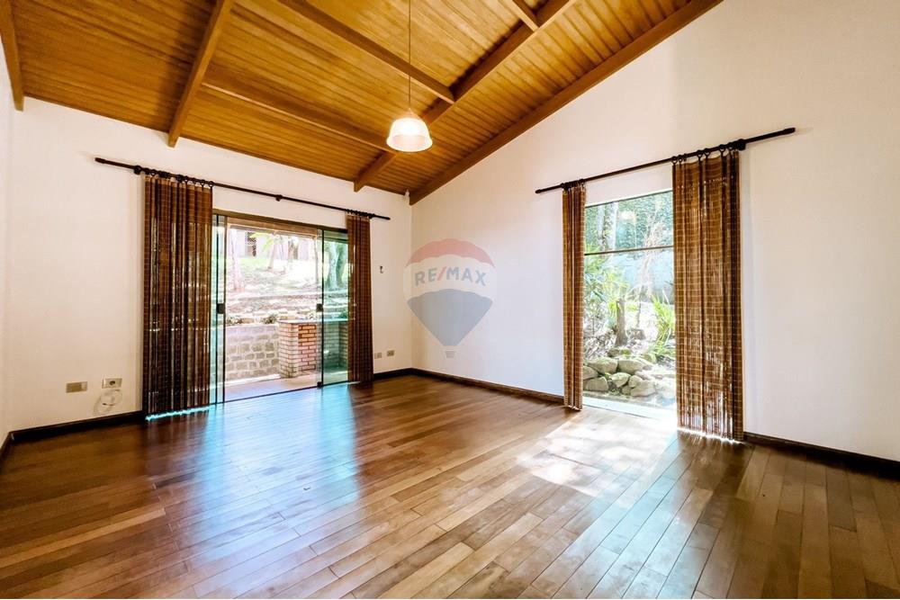 Casa Comercial - Alugar - Curitiba , Paraná - 6a54a334-9bf8-43c1-903e-ca496c668cc7.jpg - 560411052-119