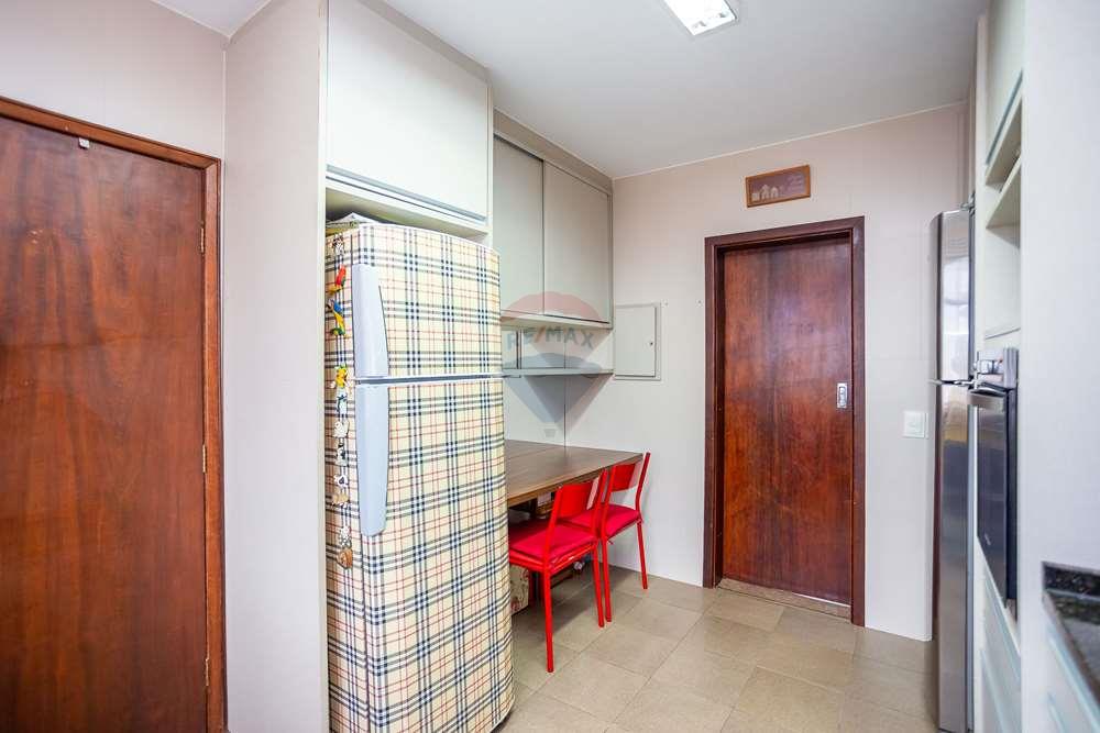 Apartamento à venda com 3 quartos, 139m² - Foto 14