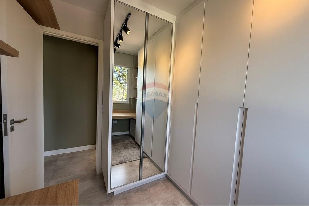 Apartamento - Venda - Curitiba , Paraná - closet-apartamento-uberaba-1.JPEG - 560311094-2