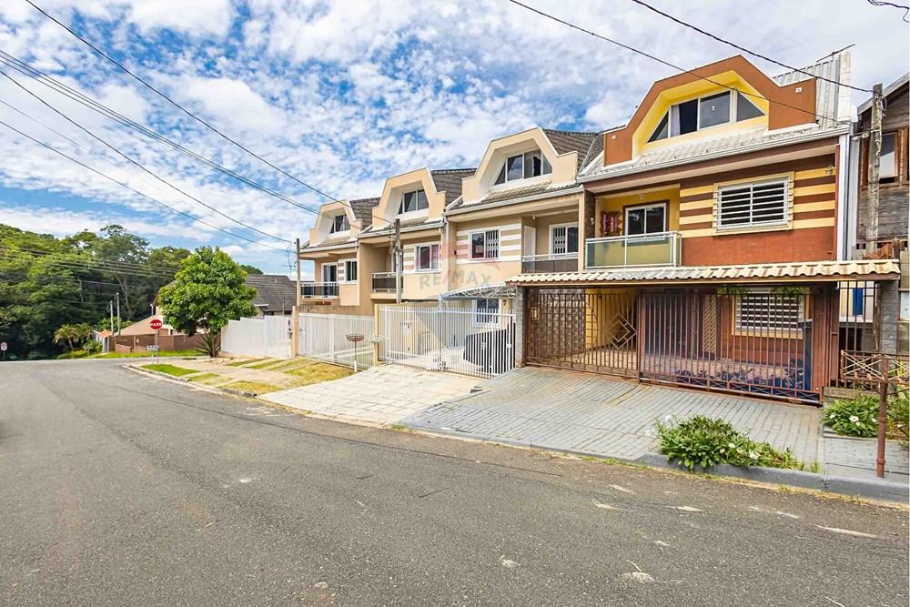 Sobrado - Venda - Curitiba , Paraná - 03 frente.jpg - 560341137-9