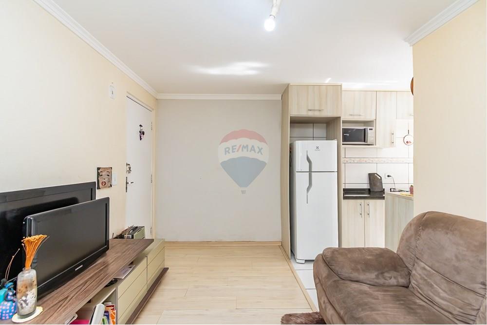 Apartamento à venda com 2 quartos, 43m² - Foto 5