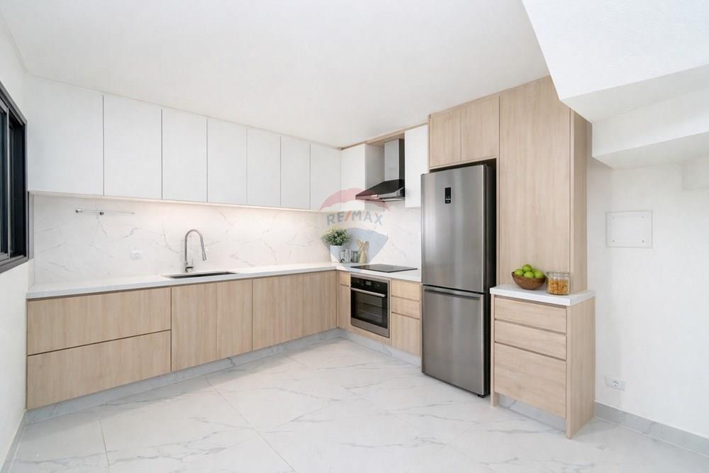 Sobrado - Venda - Curitiba , Paraná - Simulação cozinha.jpeg - 560471016-2