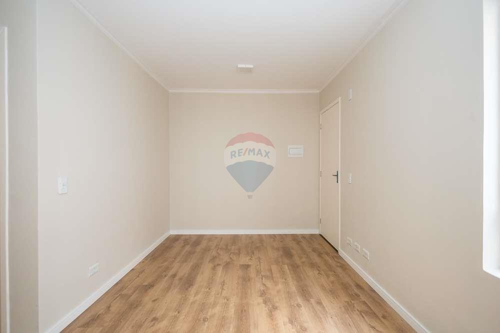 Apartamento à venda com 2 quartos, 40m² - Foto 5