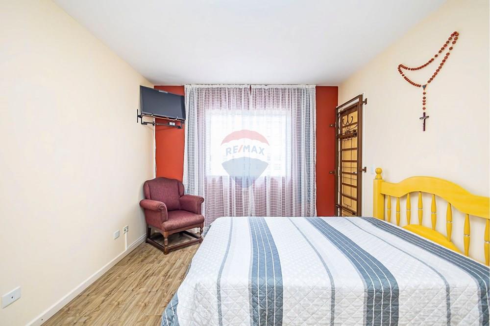 Sobrado - Venda - Curitiba , Paraná - 31 suite.jpg - 560341137-9