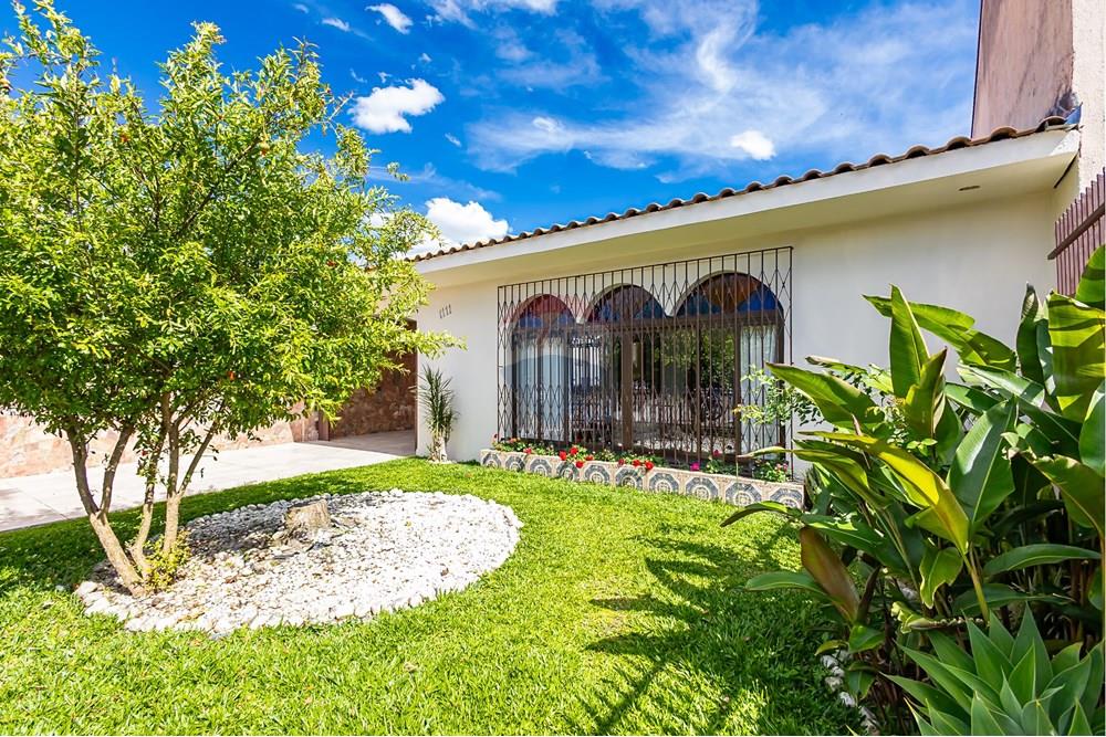 Casa - Venda - Curitiba , Paraná - IMG_2878.JPG - 560461009-67