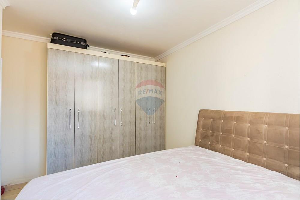 Apartamento à venda com 2 quartos, 43m² - Foto 18
