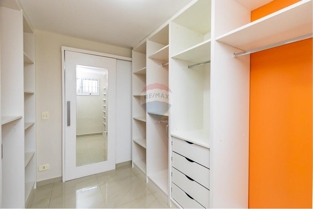 Casa - Venda - Curitiba , Paraná - 30 closet suite.jpg - 560341137-5