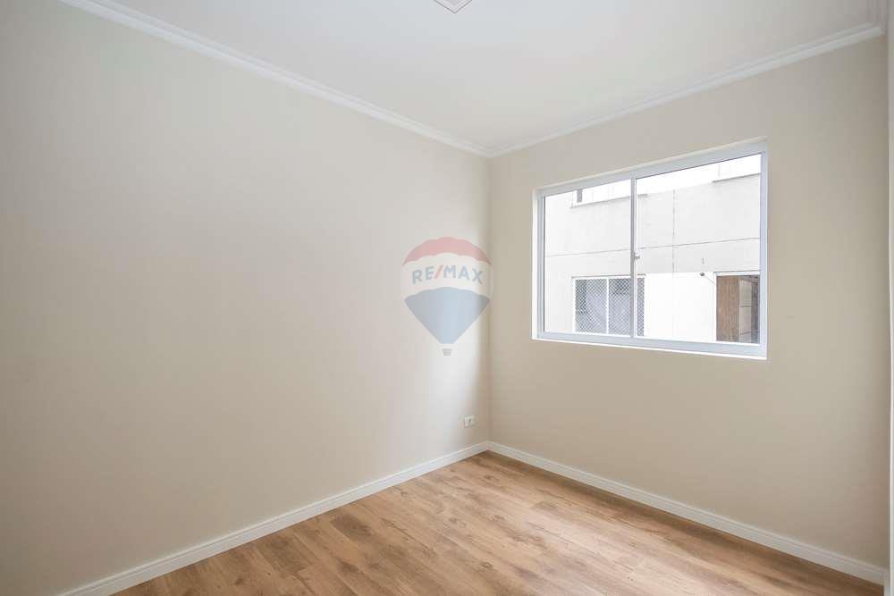 Apartamento à venda com 2 quartos, 40m² - Foto 14