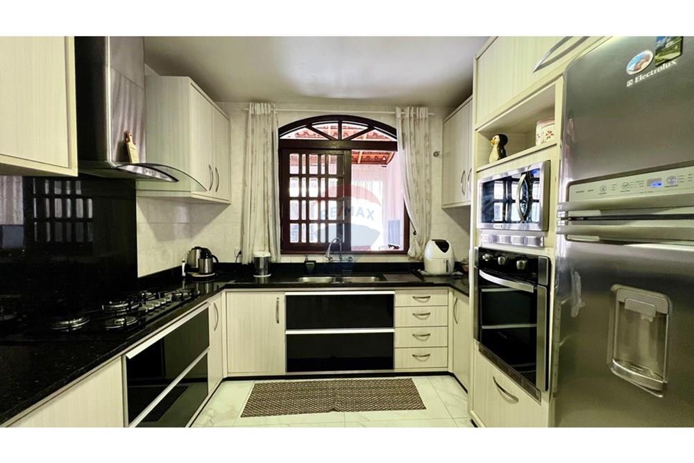 Sobrado - Venda - Curitiba , Paraná - WhatsApp Image 2026-02-12 at 11.58.40 (3).jpeg - 560251068-42