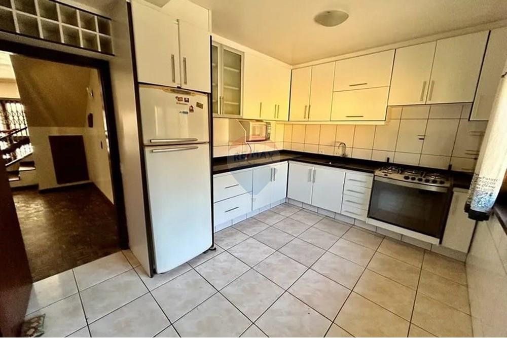 Casa - Venda - São José dos Pinhais , Paraná - 6845eb5b-3fb4-44e1-82c0-958afc713189.jpg - 560391051-18