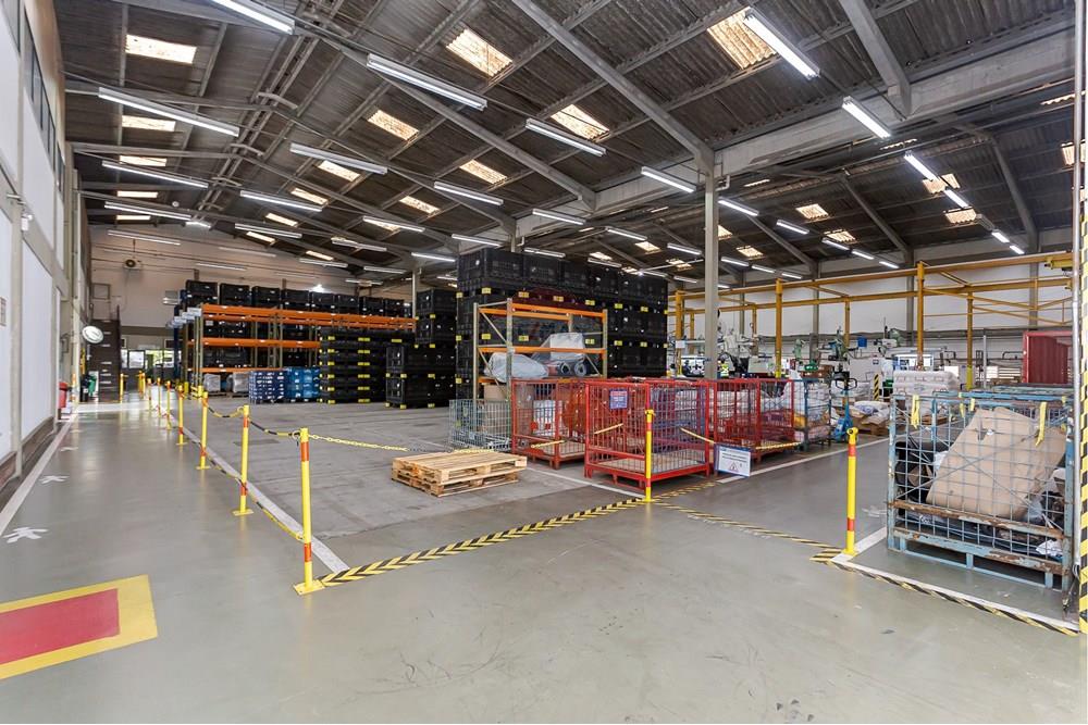 Galpão - Alugar - Curitiba , Paraná - IMG_2165.jpg - 560251029-57