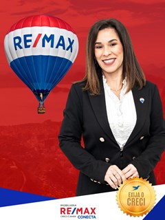 Office Staff - Aline Bezerra - RE/MAX CONECTA I