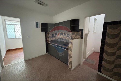 Venda-Casa-Rua Aureliano Lessa , 84  - estação de Ramos e Ramos Social Clube  - Ramos , Rio de Janeiro , Rio de Janeiro , 21031825-570481010-110