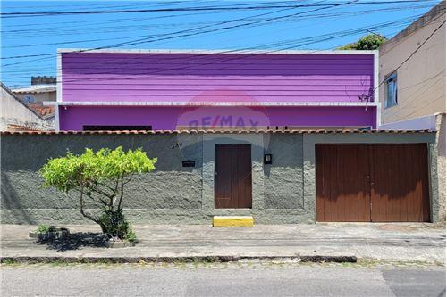 Venda-Casa-Rua Soldado Wandel Sarmento , 340  - Tauá , Rio de Janeiro , Rio de Janeiro , 21920-095-570391014-38