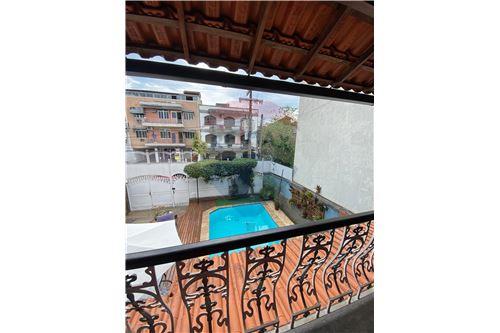 Venda-Casa-Rua Nilton Gitay , 171  - Próximo a AV. Jambeiro  - Vila Valqueire , Rio de Janeiro , Rio de Janeiro , 21330-380-570481012-21