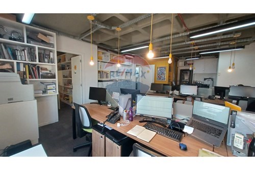 Venda-Cj. Comercial/ Sala-Avenida Pastor Martin Luther King Junior , 126  - Nova América  - Del Castilho , Rio de Janeiro , Rio de Janeiro , 20760005-570531002-17