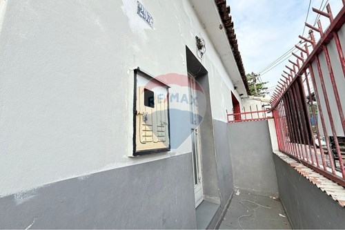 Venda-Casa-Estrada do Pau Ferro , 293  - Pechincha , Rio de Janeiro , Rio de Janeiro , 22743050-570381001-186