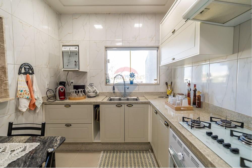 Dzīvojamais - Savrupmāja - Rio de Žaneiro , Rio de Žaneiro - BR - REMAX-163.jpg - 570381089-11