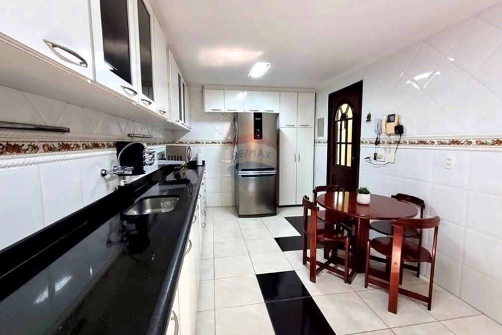 Casa - Venda - Rio de Janeiro , Rio de Janeiro - 410ef6c5-05fe-45cb-b1fa-4c187b9d02bb.jpg - 570371026-52