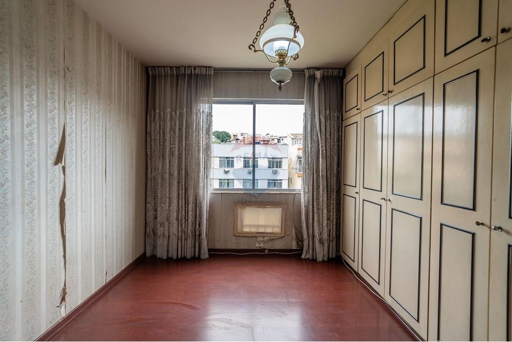 Residencial - Piso - Río De Janeiro , Río De Janeiro - BR - Quarto com armariio.jpg - 570381013-229