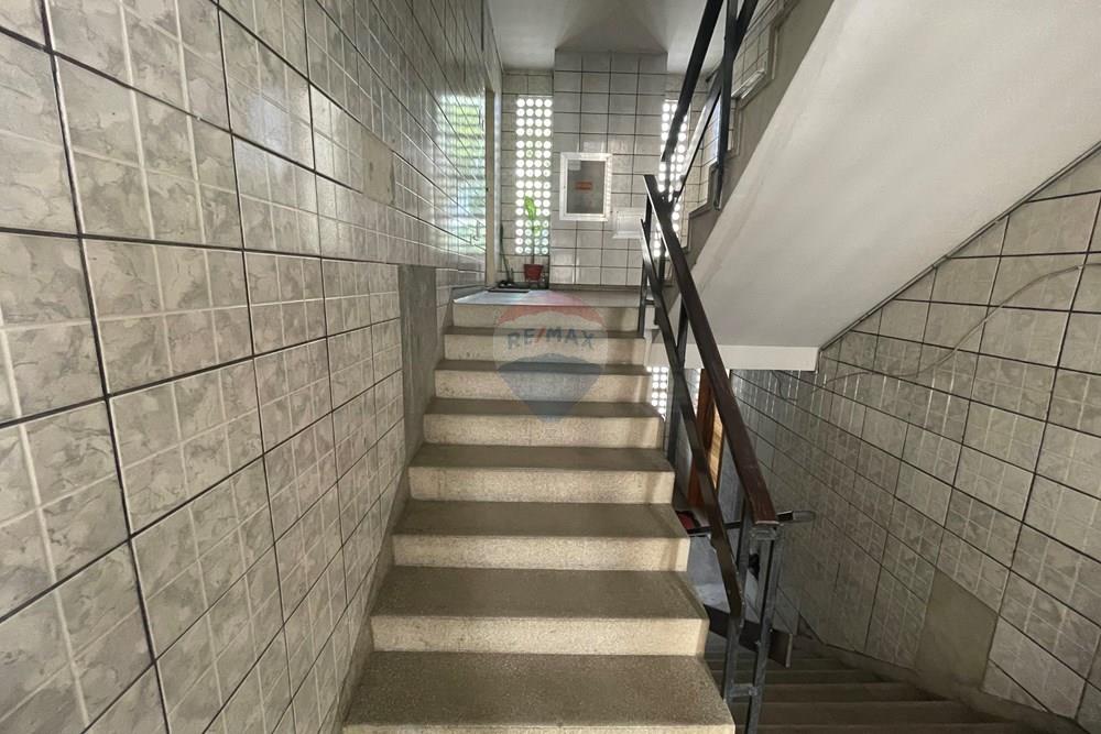 Apartamento - Venda - Rio de Janeiro , Rio de Janeiro - Escada Bloco C (2).JPG - 570551004-6