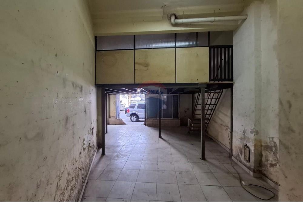 Ponto Comercial/ Loja - Venda - Rio de Janeiro , Rio de Janeiro - VISTA FUNDOS 03.jpeg - 570461039-7