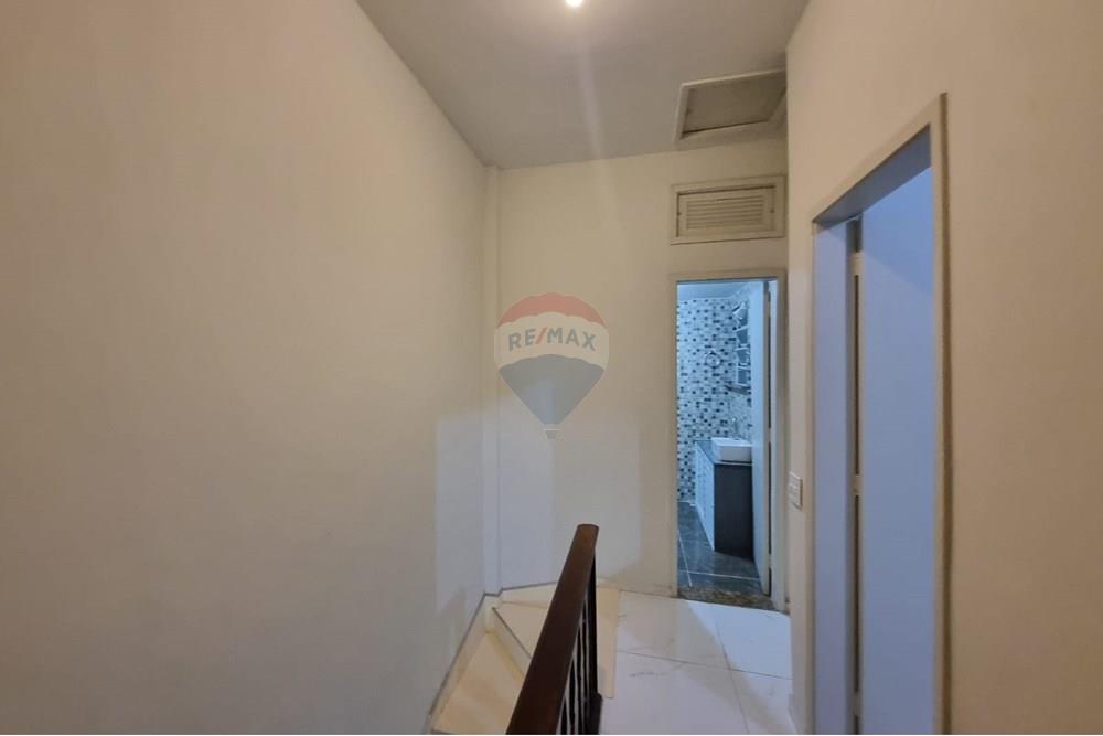 Casa - Alugar - Rio de Janeiro , Rio de Janeiro - corredor.jpeg - 570381013-237
