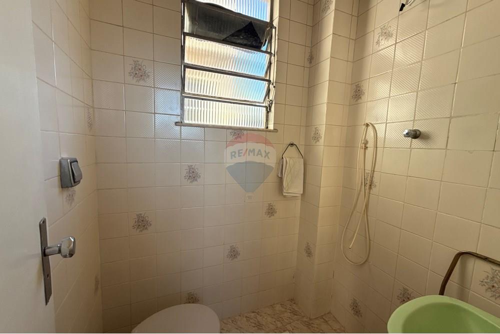 Casa - Venda - Rio de Janeiro , Rio de Janeiro - 2025-05-09 15.24.25.jpeg - Quarto da empregada - 570481029-22