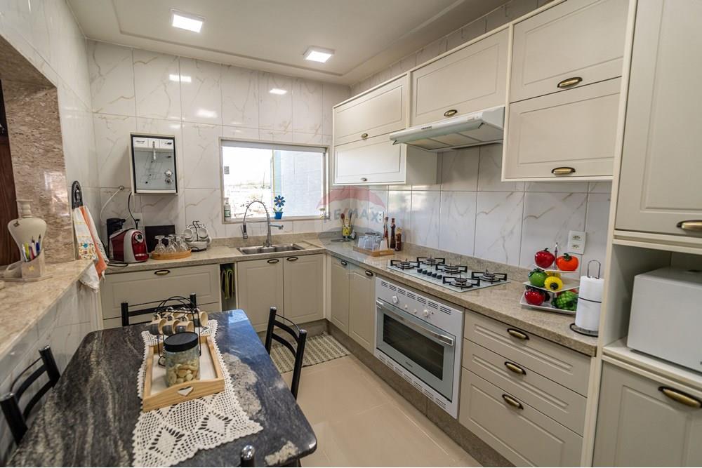 Dzīvojamais - Savrupmāja - Rio de Žaneiro , Rio de Žaneiro - BR - REMAX-161.jpg - 570381089-11